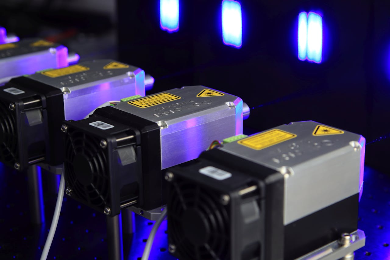 In-depth view of advanced laser equipment used for precise engraving and cutting.